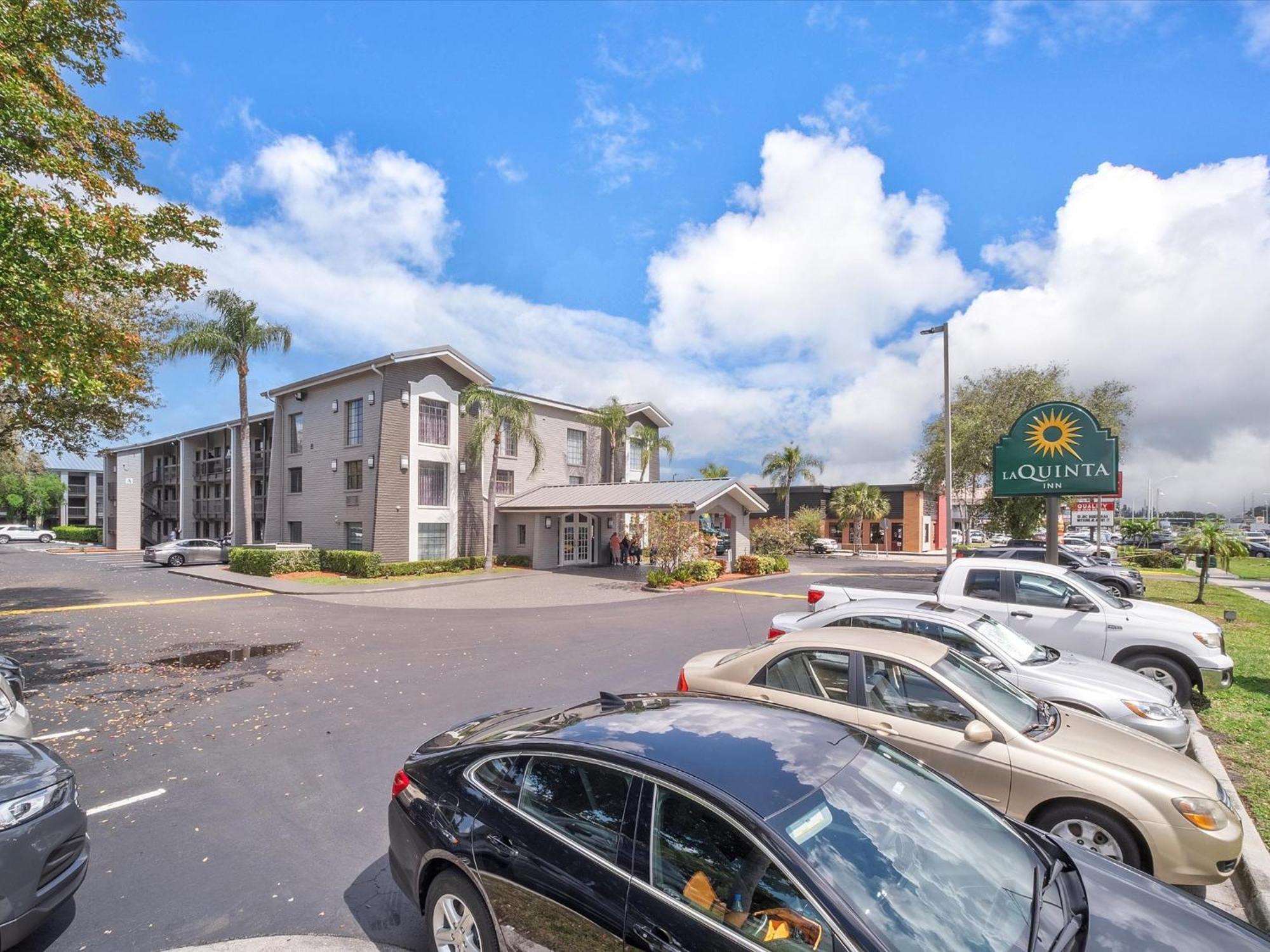 La Quinta Inn By Wyndham Miami Airport North Miami Springs Exterior foto